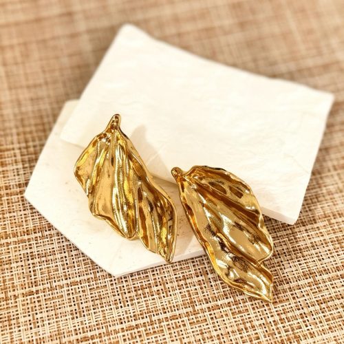WhatsApp Image 2026-04-02 at 11.32.50 (3) Golden Spark Earrings