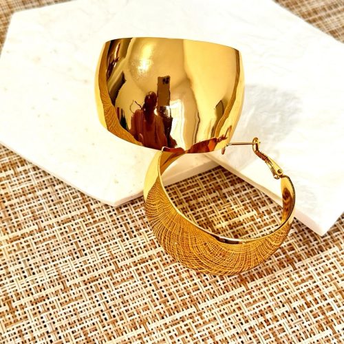 WhatsApp Image 2026-04-02 at 11.32.51 Golden Radiance Hoops